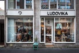 Ludovika_Second_Hand_Vintage_Shop_for_Students_Budapest